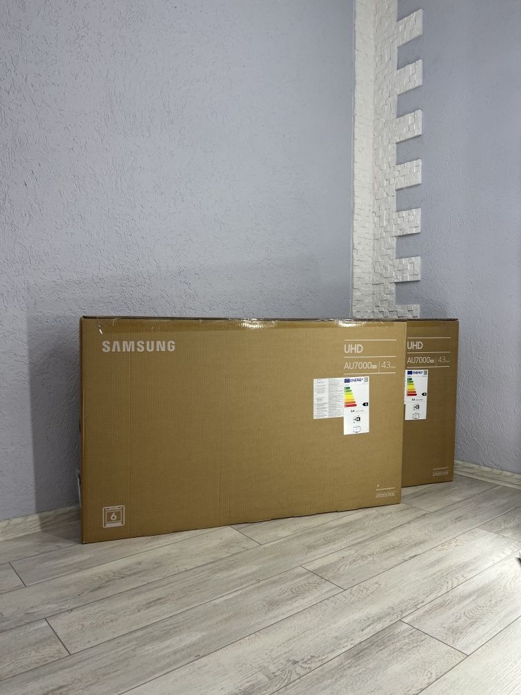 Телевизор Samsung 50"  UE50CU7100 4K UHD WI-FI SMART TV T2