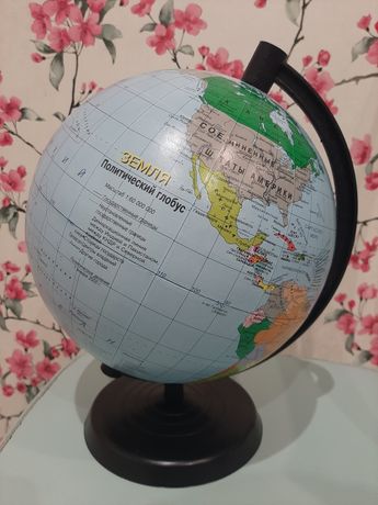 Глобус Мира физический настольный на пластиковой подставке