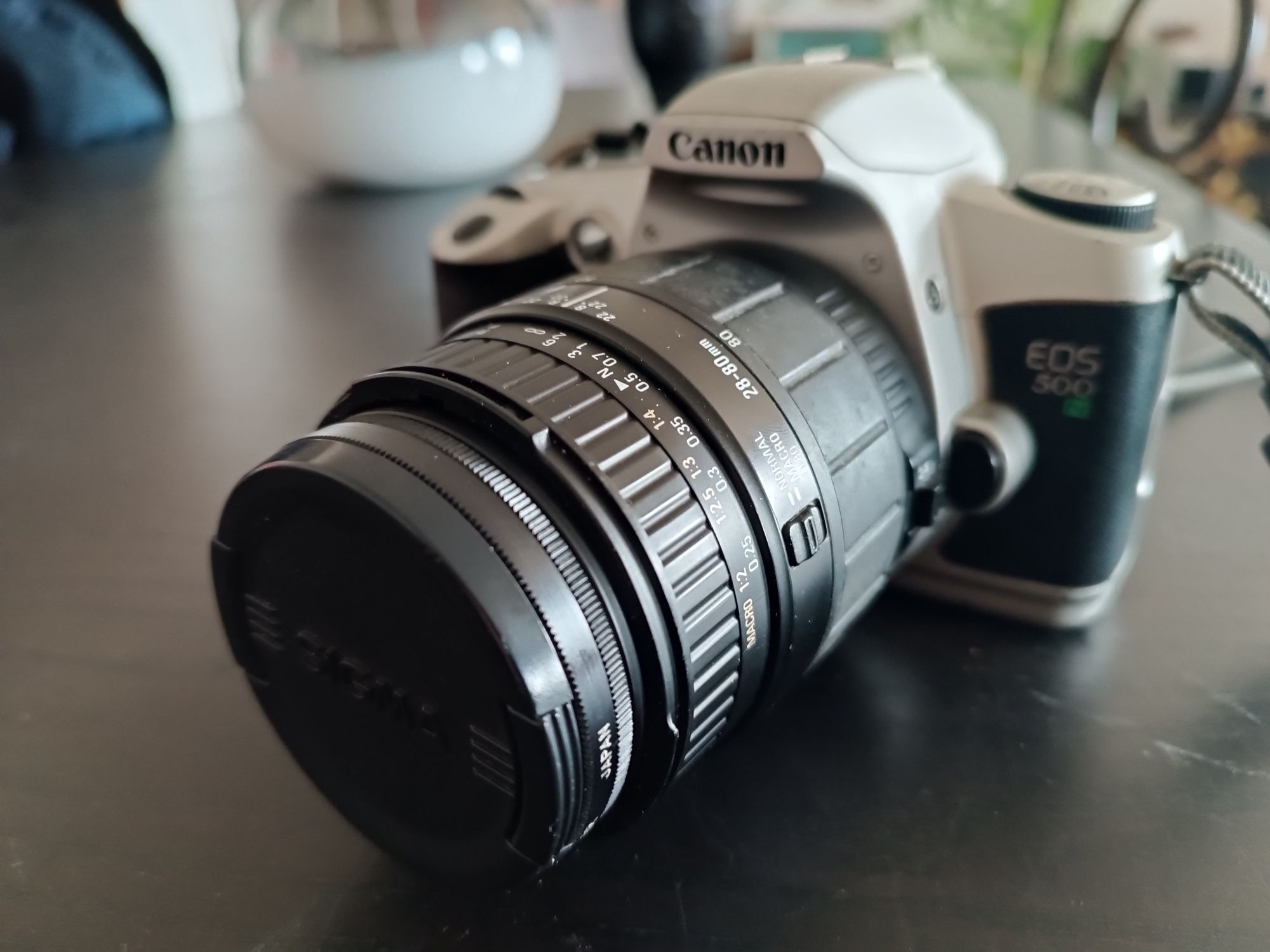 Câmara Canon SLR 500N