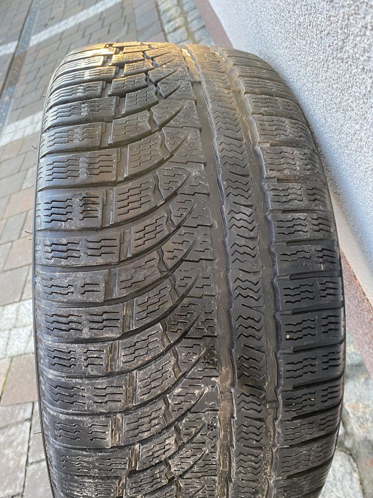 Nokian WRA4 235/40/18 95V XL