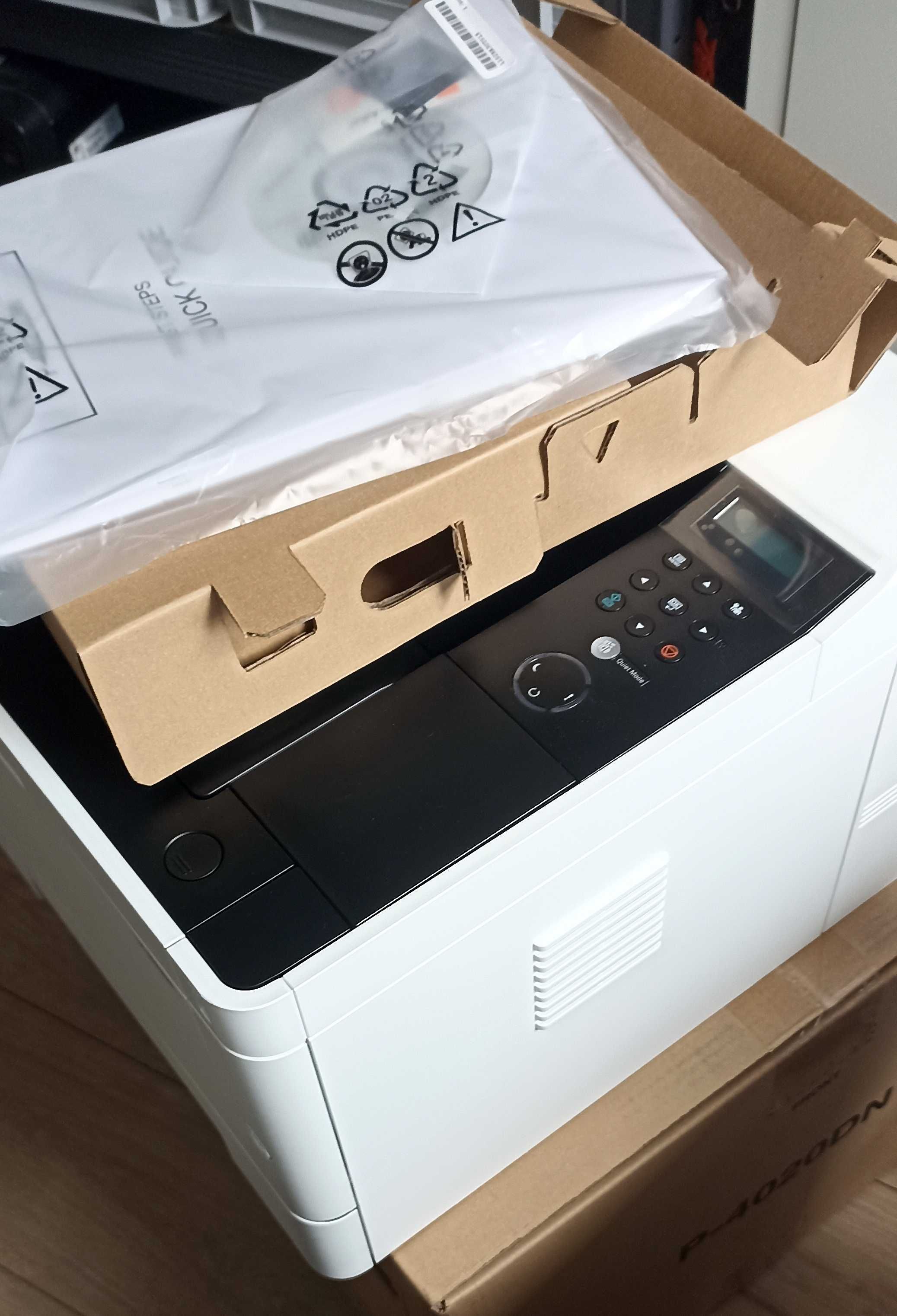 NOWA Drukarka Laserowa Triumph Adler P-4020DN Duplex LAN, używany piec