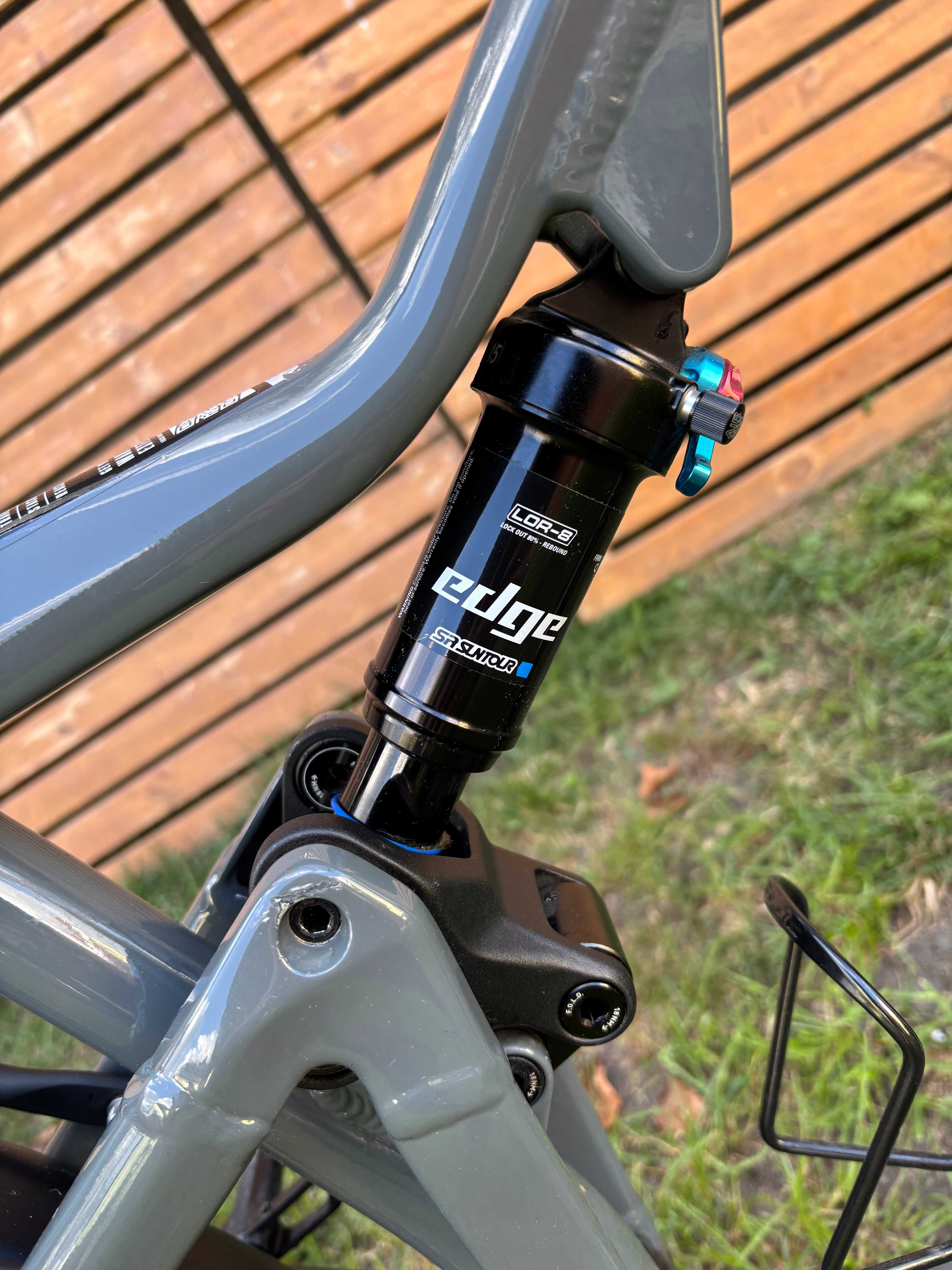 Rower MTB - wyprawowy FOCUS THRON 6.8 EQP