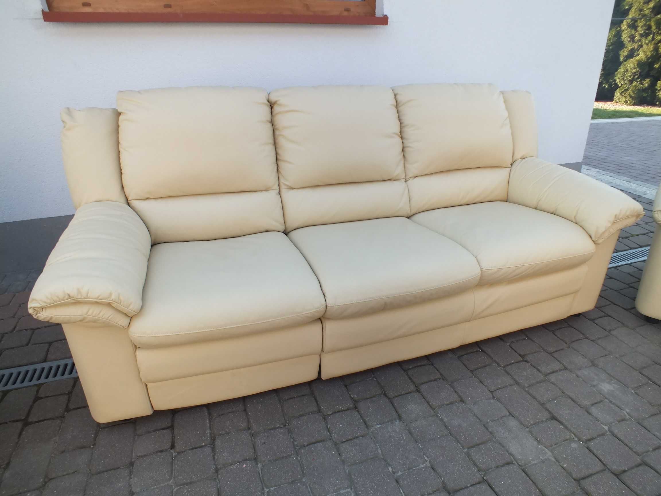 Zestaw kanap skórzanych 3+2+1 z funkcją relax kolor ecru.