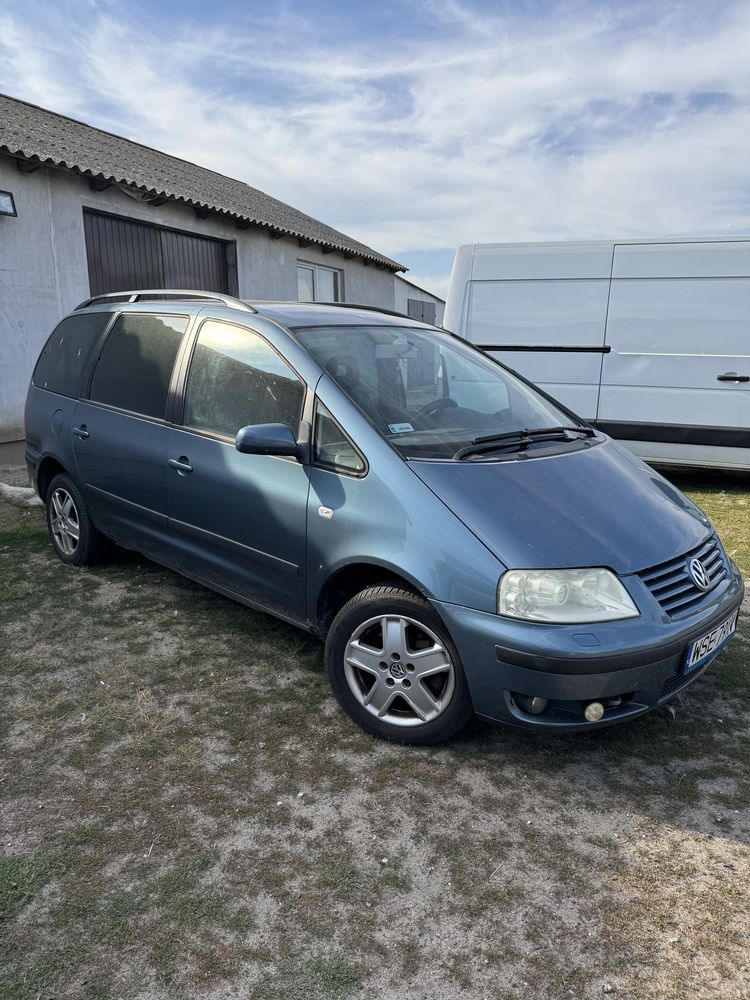 Volkswagen Sharan 1,9 Tdi prywtnie