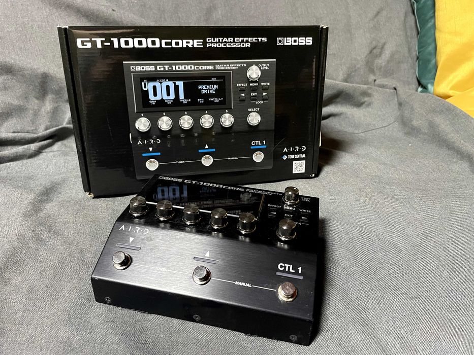BOSS GT 1000 CORE multiefekt