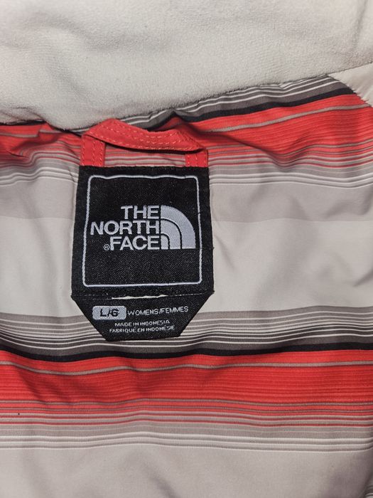 Продам зимнюю спортивную куртку THE NORTH FACE