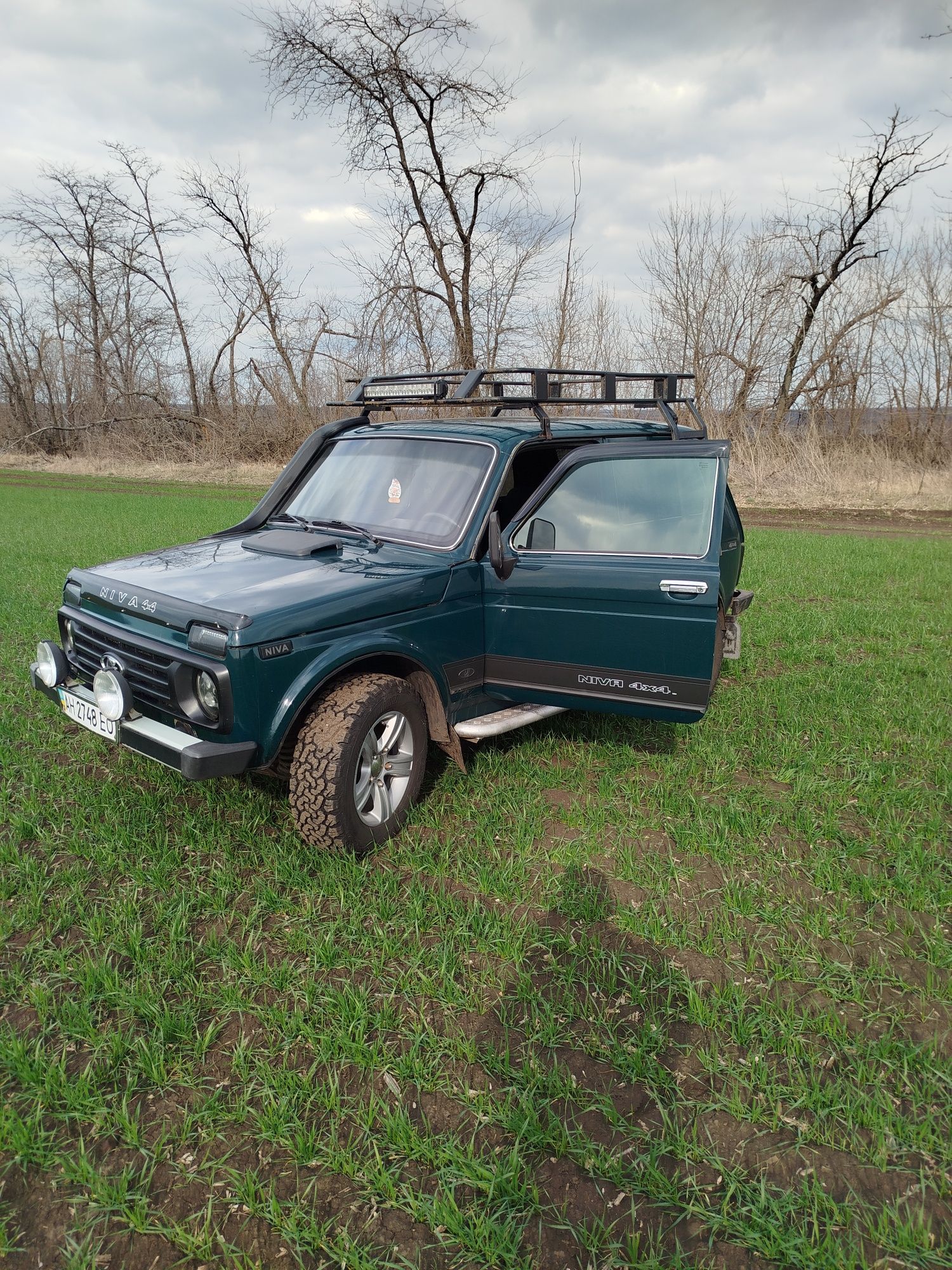 Продам Ниву 21214