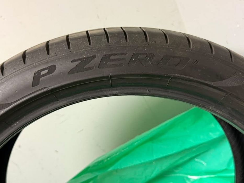 Opny Pirelli P Zero 245/40 R21 Volvo V90 Cross Country