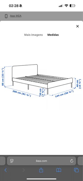 Cama de casal cinzenta