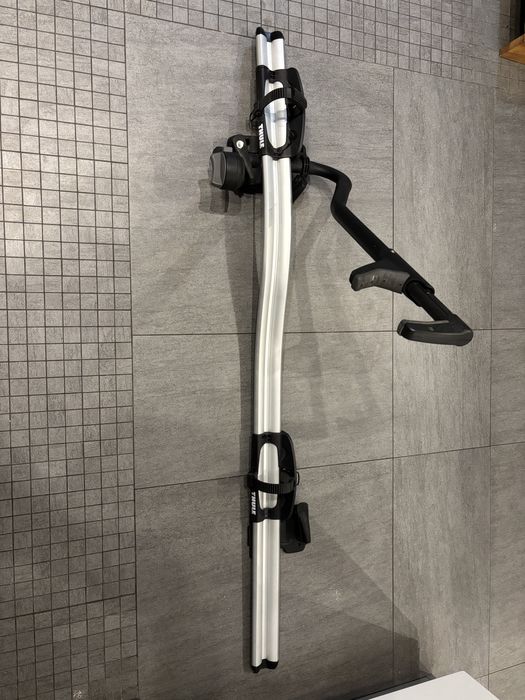 Uchwyt rowerowy dachowy Thule 591