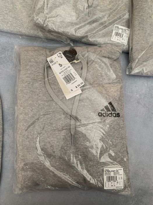 Оригінальне худі Adidas Essentials Fleece Hoodie Grey H12213 із США