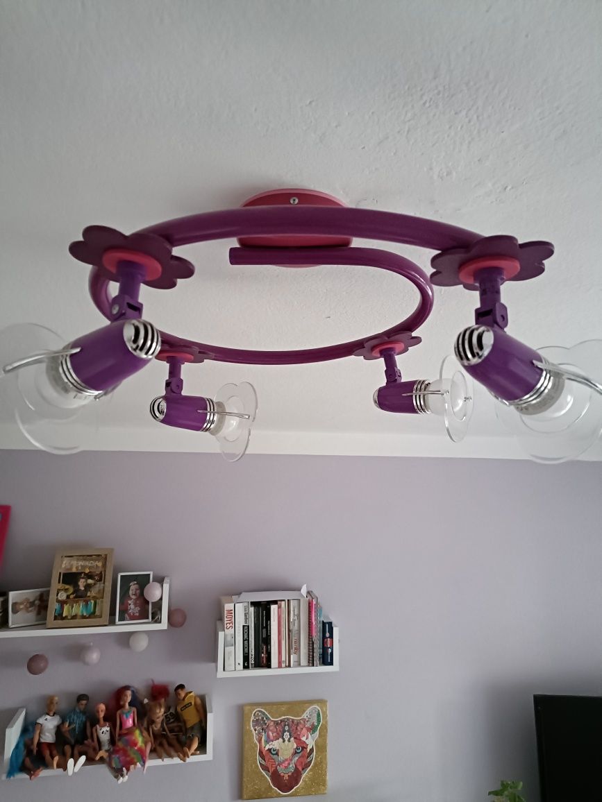 Żyrandol/ lampa sufitowa kwiatki , pokój dziecięcy