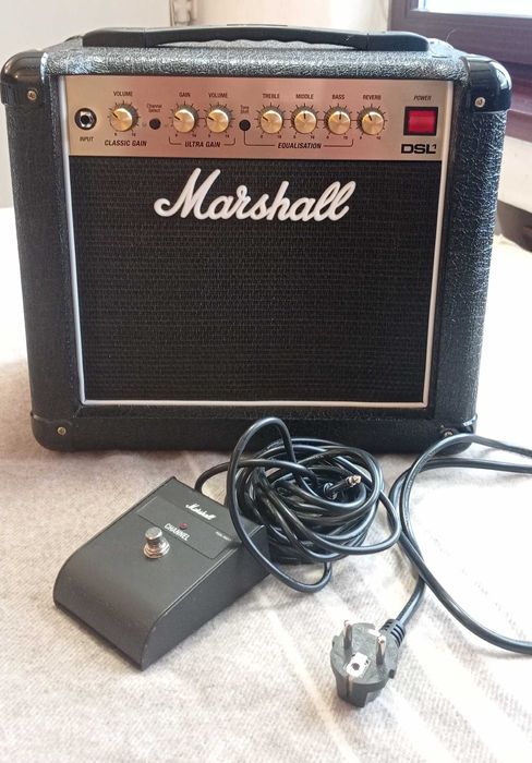 Комбопідсилювач Marshall DSL1CR