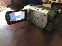 Цофрова відеокамера Sony handycam DCR-SR100E