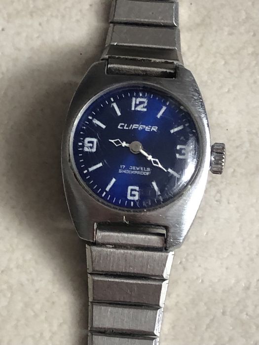 Zabytkowy zegarek damski marki Clipper Vintage