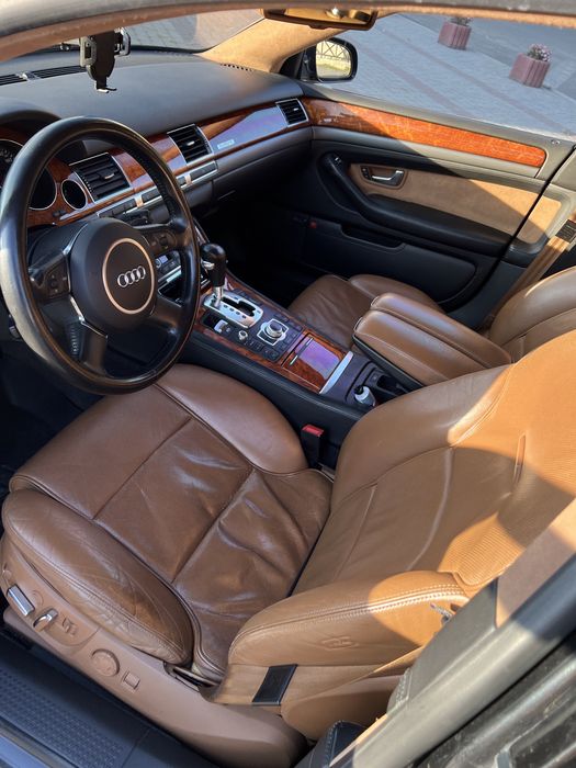 Продам ауди а8 д3