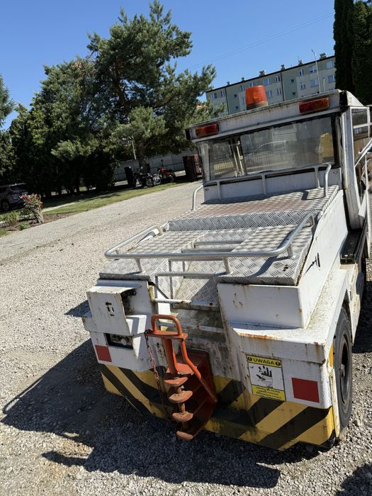 Wózek lotniskowy CHARLATTE T135 akumulatorowy / elektryczny
