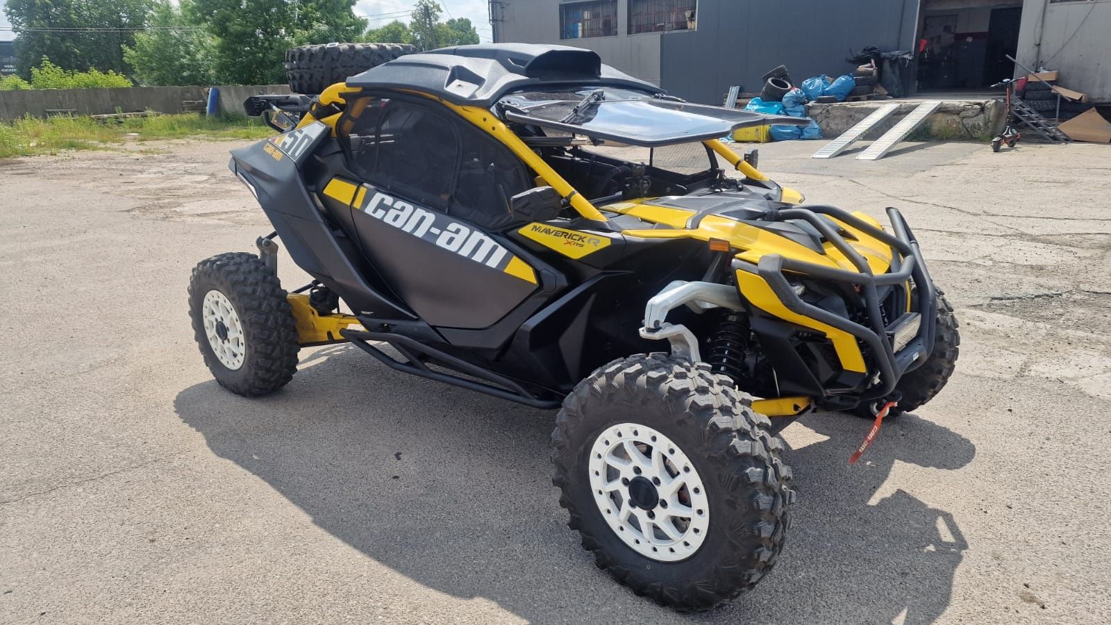 Nowy 2025 Can-Am MAVERICK R SAS 240KM T3b Fvat23% Leasing Transport