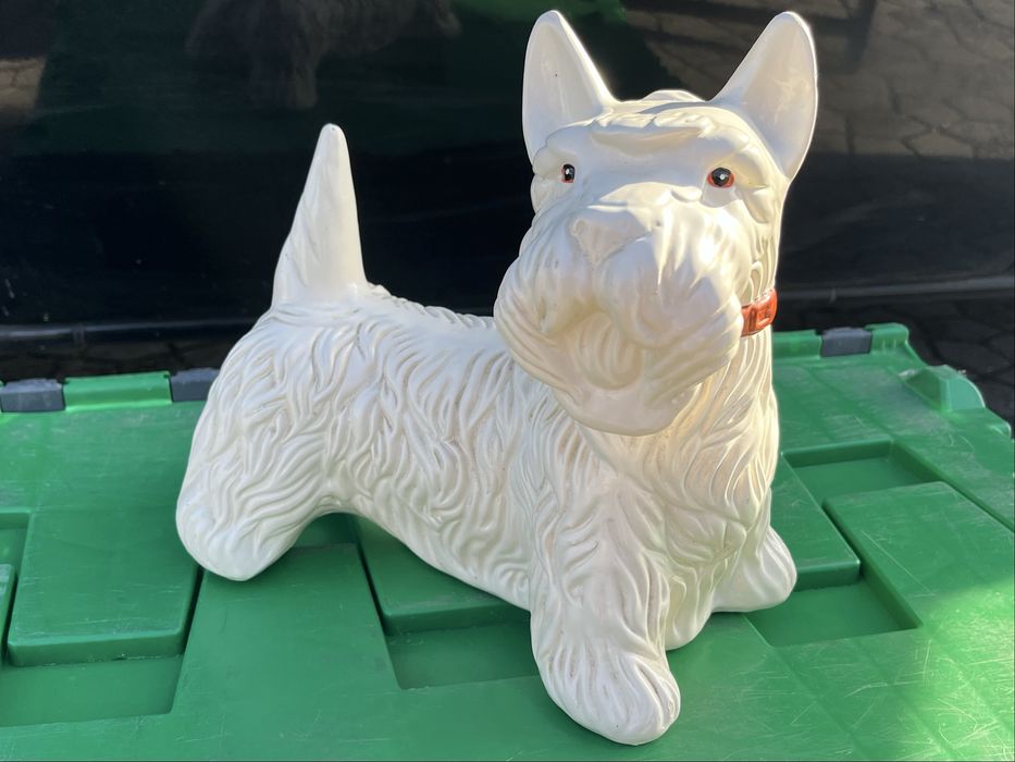 Duża Figurka Psa Terier Szkocki