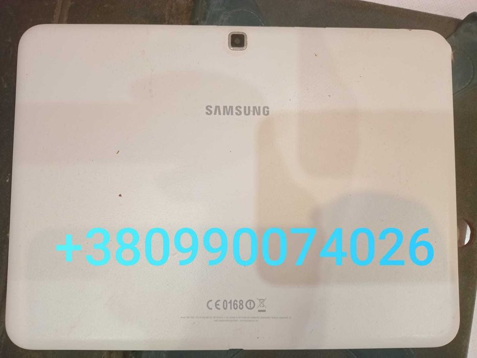 Планшет Samsyng для ремонту
