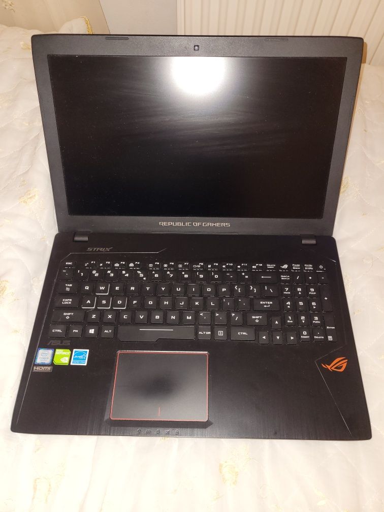 Laptop asus strix gamingowy