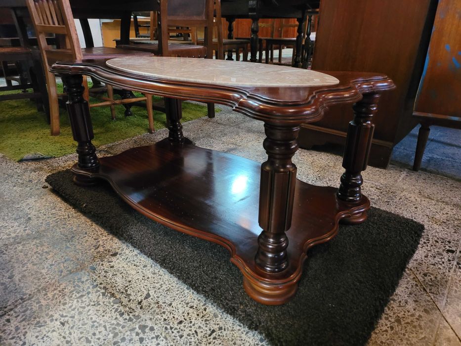 Mesa de centro em madeira com tampo em pedra - óptimo estado