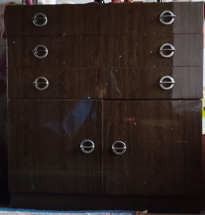 Duża pojemna szafa i komoda - oddam za darmo