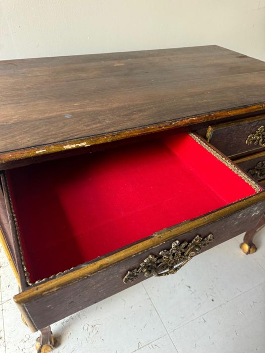 Comoda epoca  madeira macica de 4 gavetas