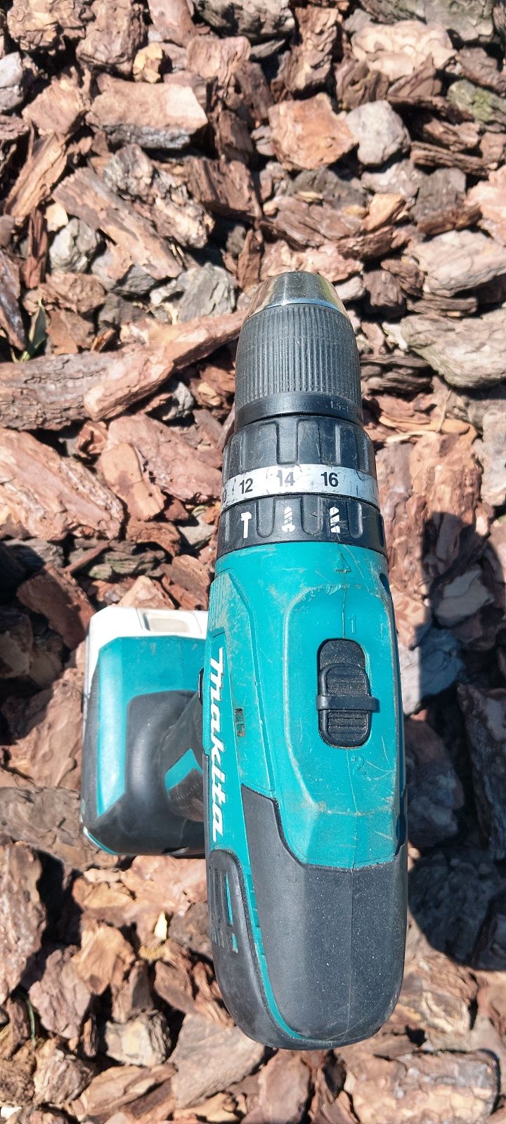 Шуруповерт Makita 18v