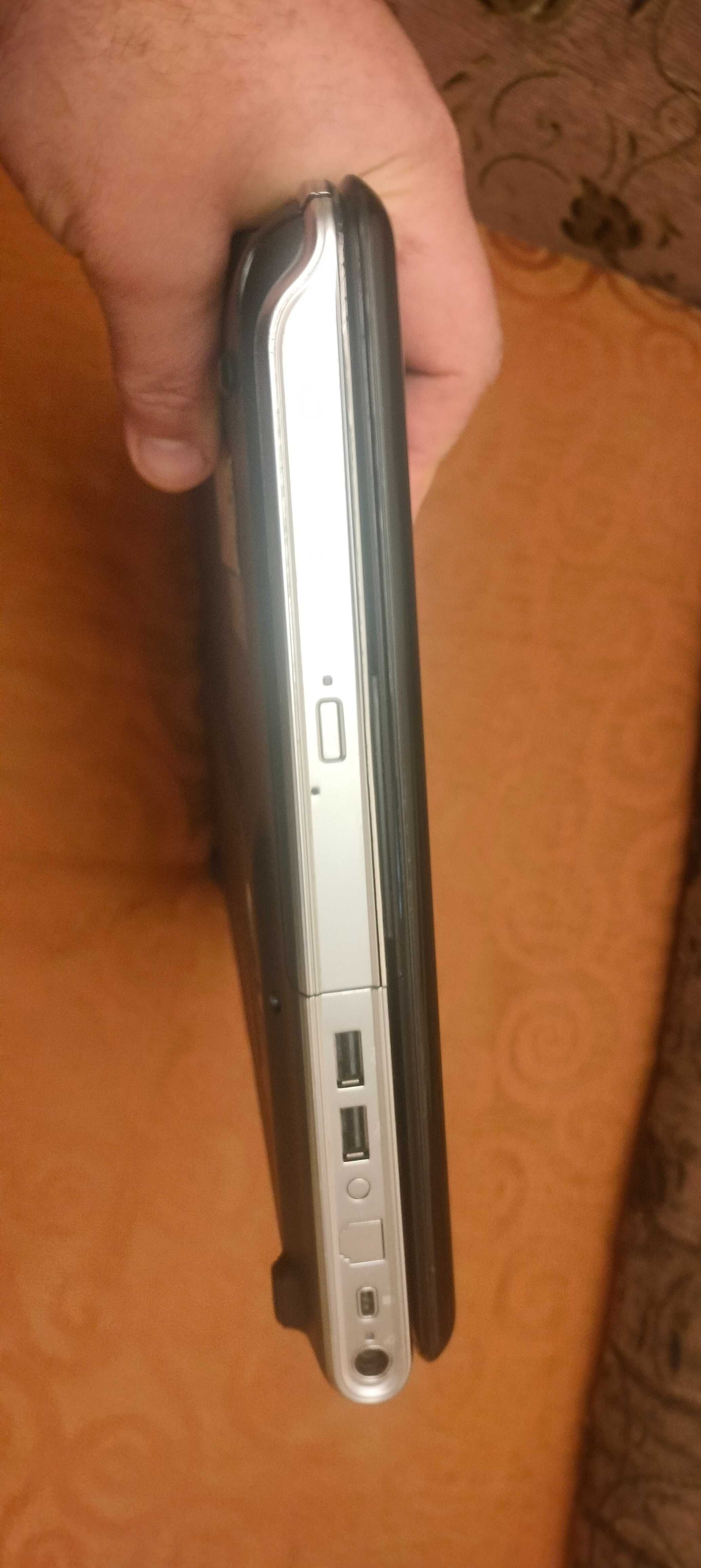 ноутбук HP Pavilion dv7-2270er