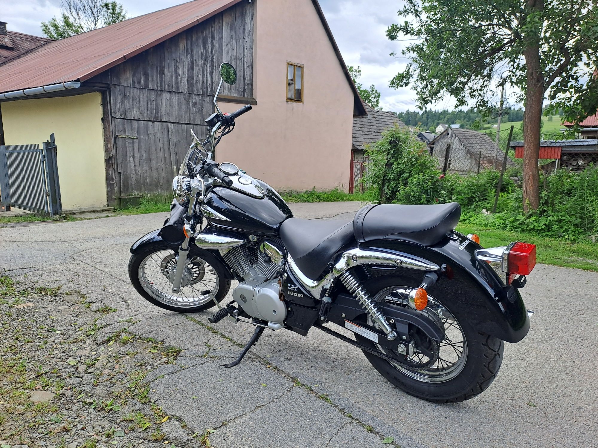 Suzuki Intruder lc125