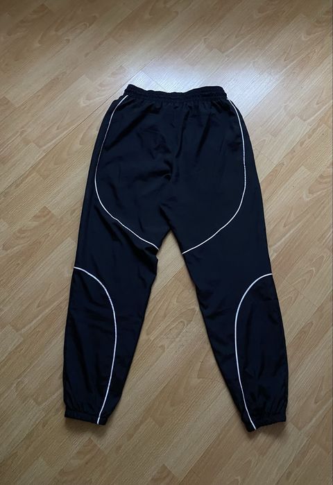 Нейлонові спортивні штани Nike Fly