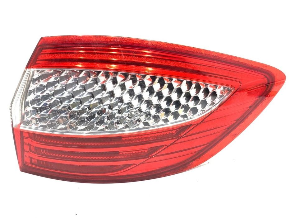 LAMPA PRAWY TYŁ - 129.00 PLN - FORD MONDEO IV Turnier (BA7) 2007 - 2015 1.6 Ti 81 kW [110 KM]