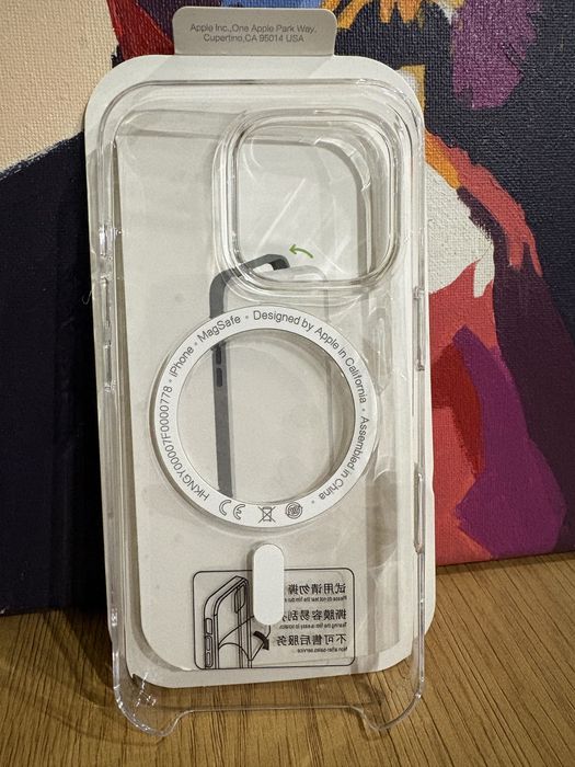 Оригінальний прозорий чохол Apple iPhone 16 Pro MagSafe