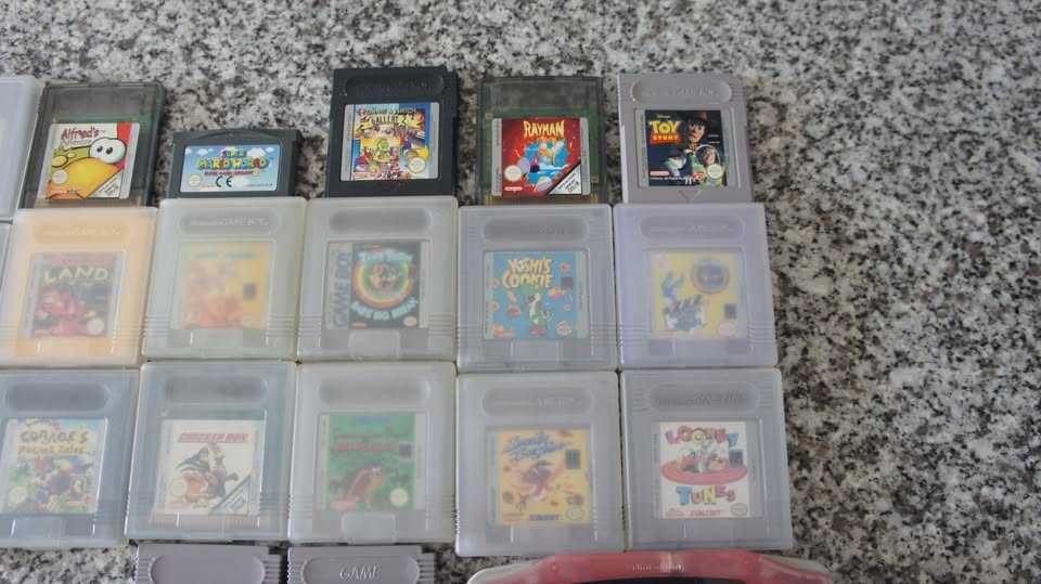 Nintendo Gameboy Advance + 20 Jogos