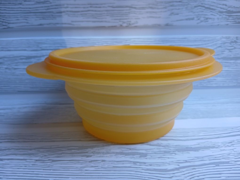 Посуд tupperware  б/у від 50 грн