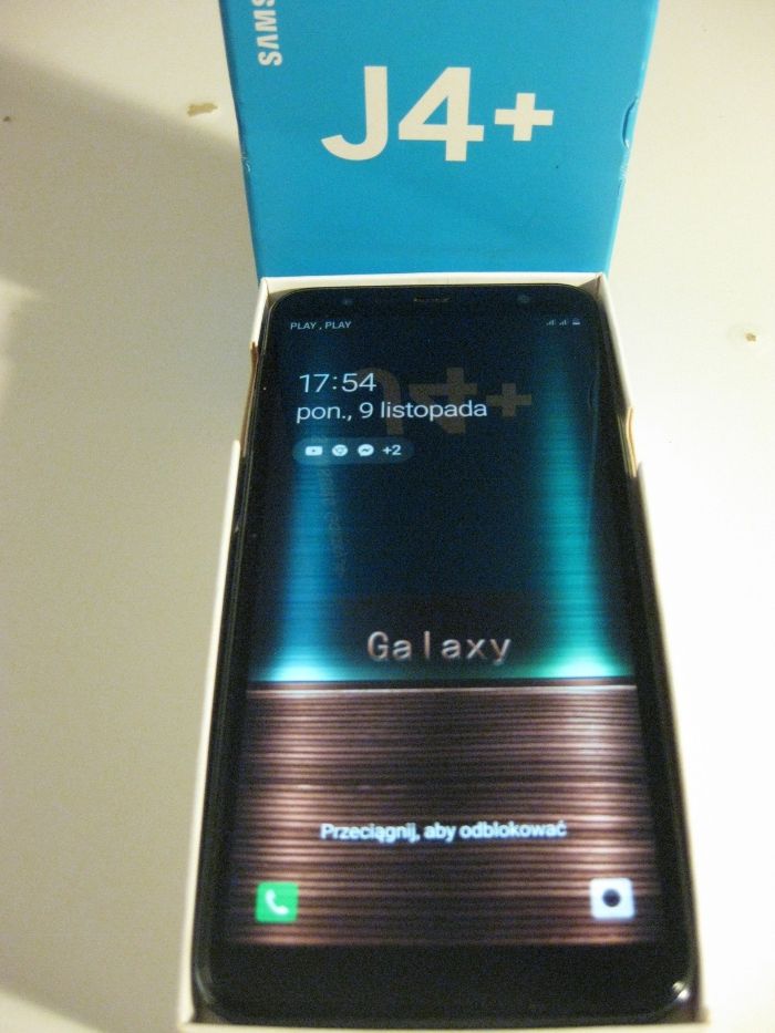 Samsung J4 plus