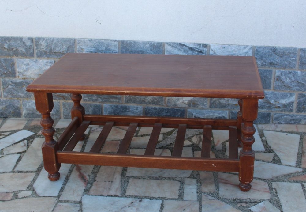 Mesa em madeira antiga/vintage