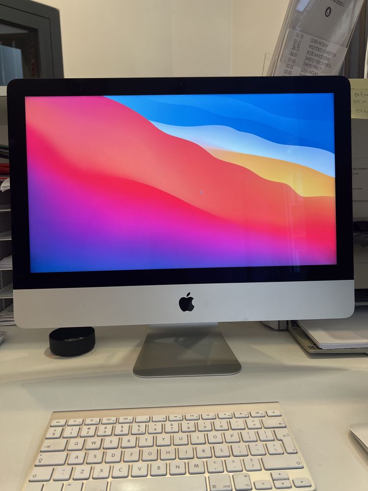 Apple iMac z 2014 roku 21”