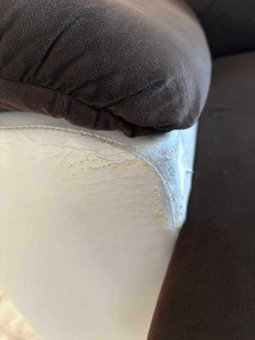 Sprzedam narożnik salonowy