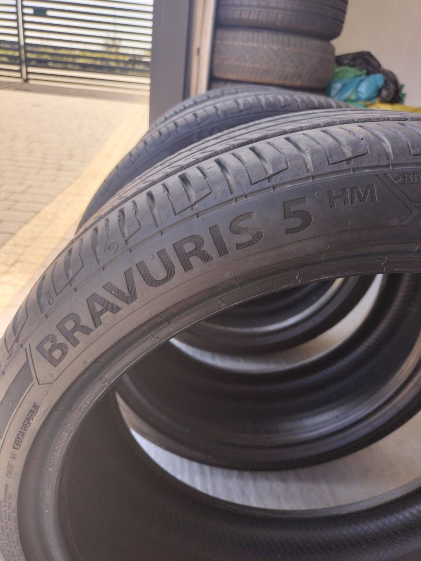 Opony Barum Bravuris 5. 215/40 R18 YXL
