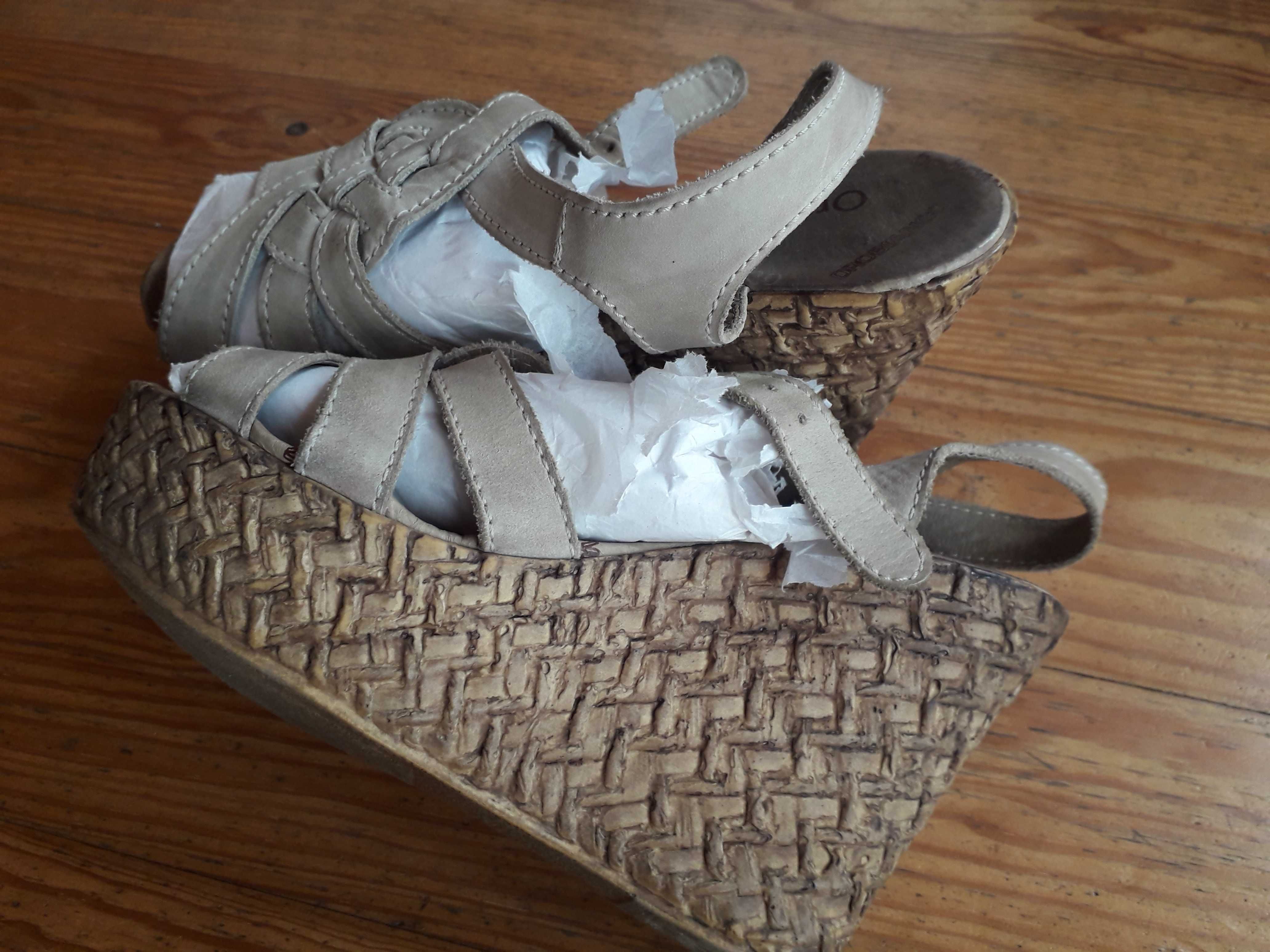 Sandalias usadas