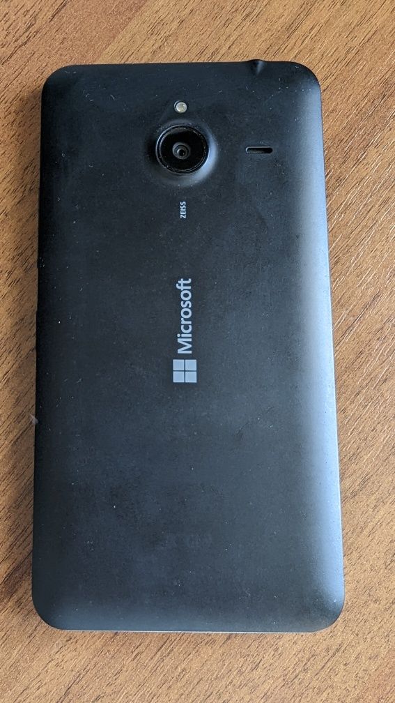 Смартфон Microsoft Lumia 640 XL Dual SIM