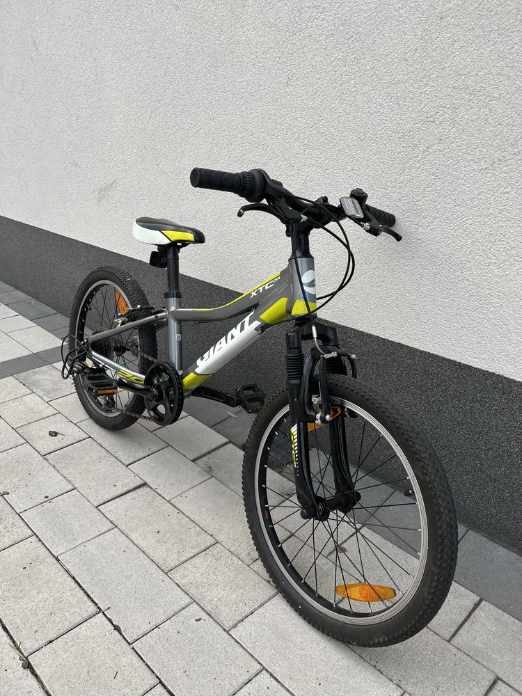Rowerek dziecięcy Giant XTC JR 20 cali 7 przerzutek Shimano rowerek