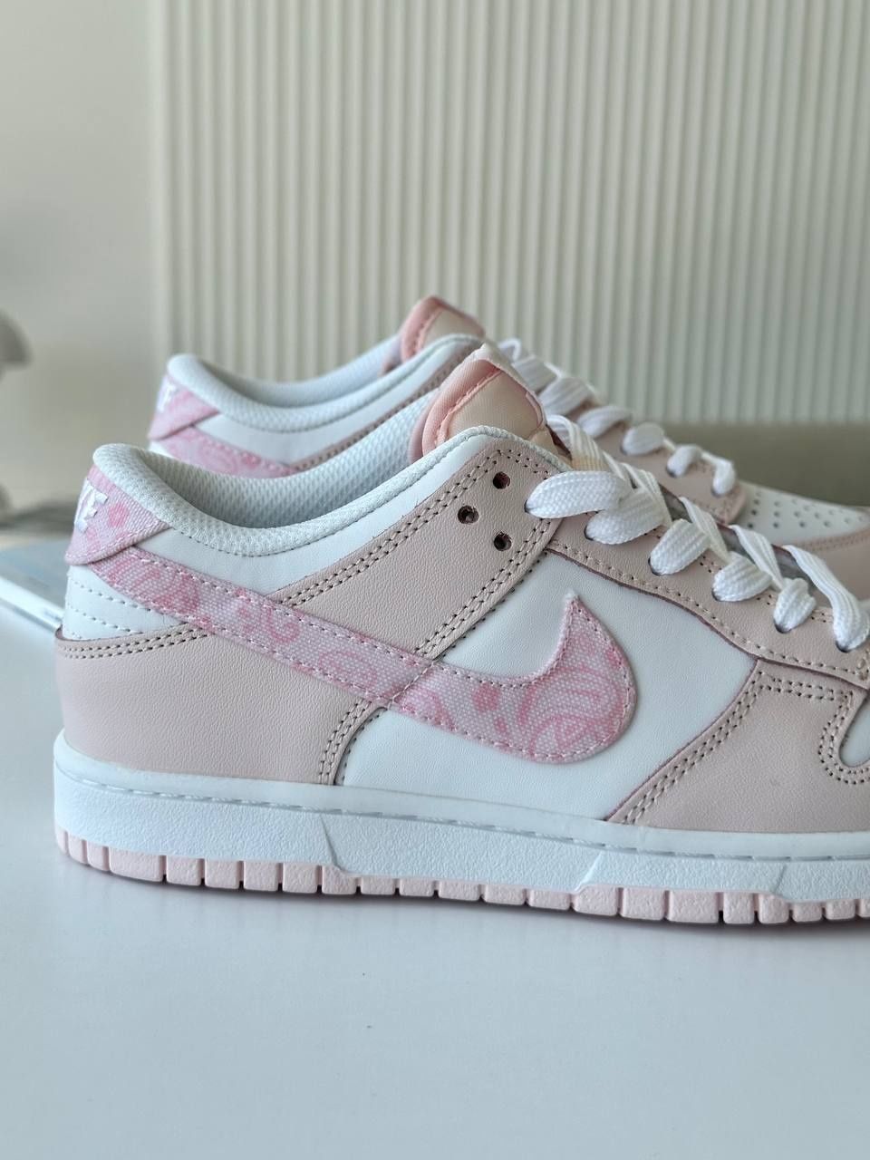 Nike SB Dunk Low Pink Paisley