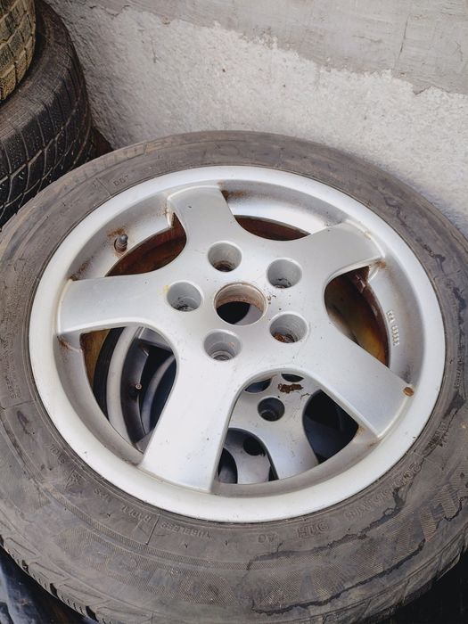 Продам резину зиму всесезон