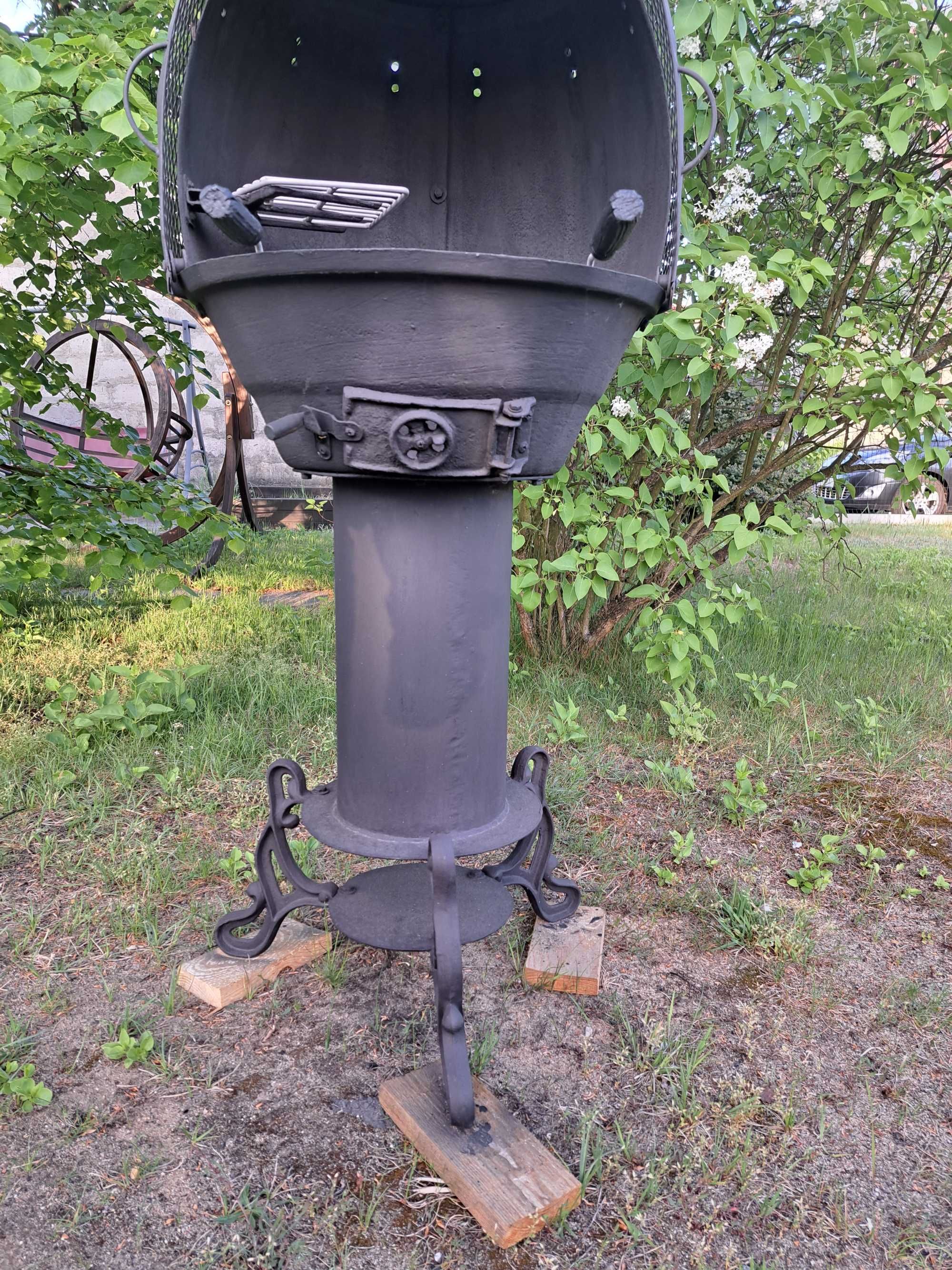 Grill żeliwny ozdobny