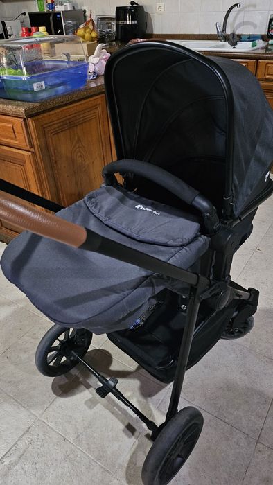 Vendo carrinho de bebé