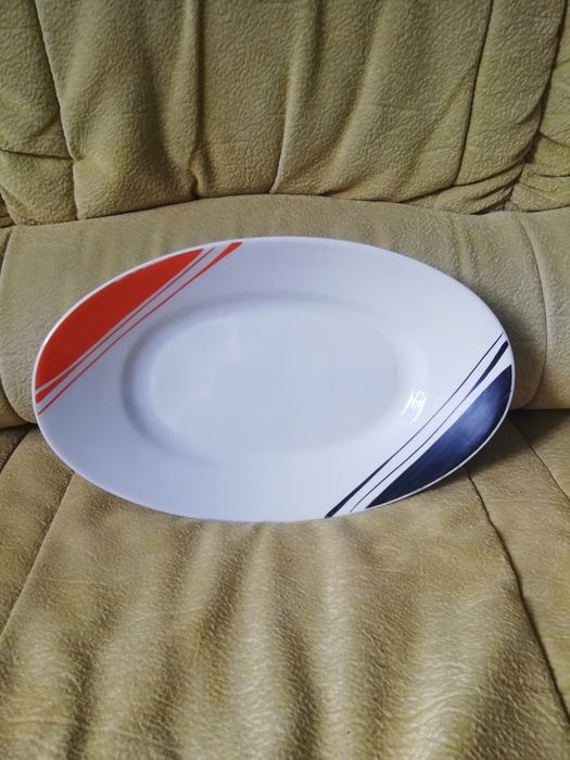 Фарфоровое блюдо ссср. Барановка. Тяжёлое. Большое.