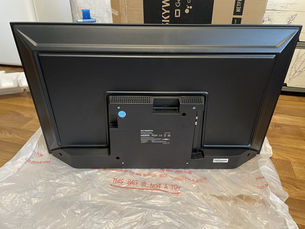 Телевізор Skyworth 32S6G АІ